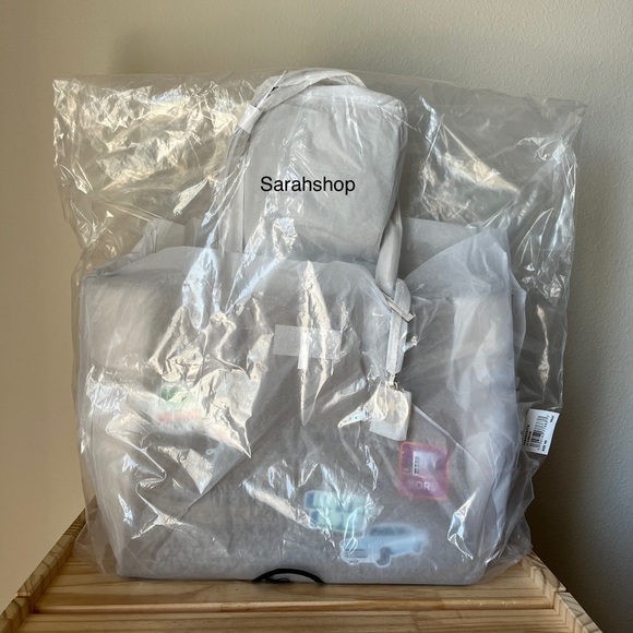 🌼Michael Kors Set - Picture 16 of 16